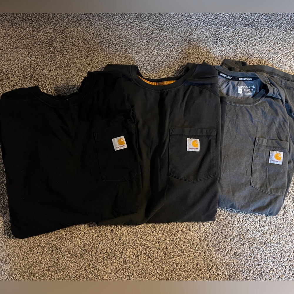 Carhartt Gray & Black Relaxed T-Shirts